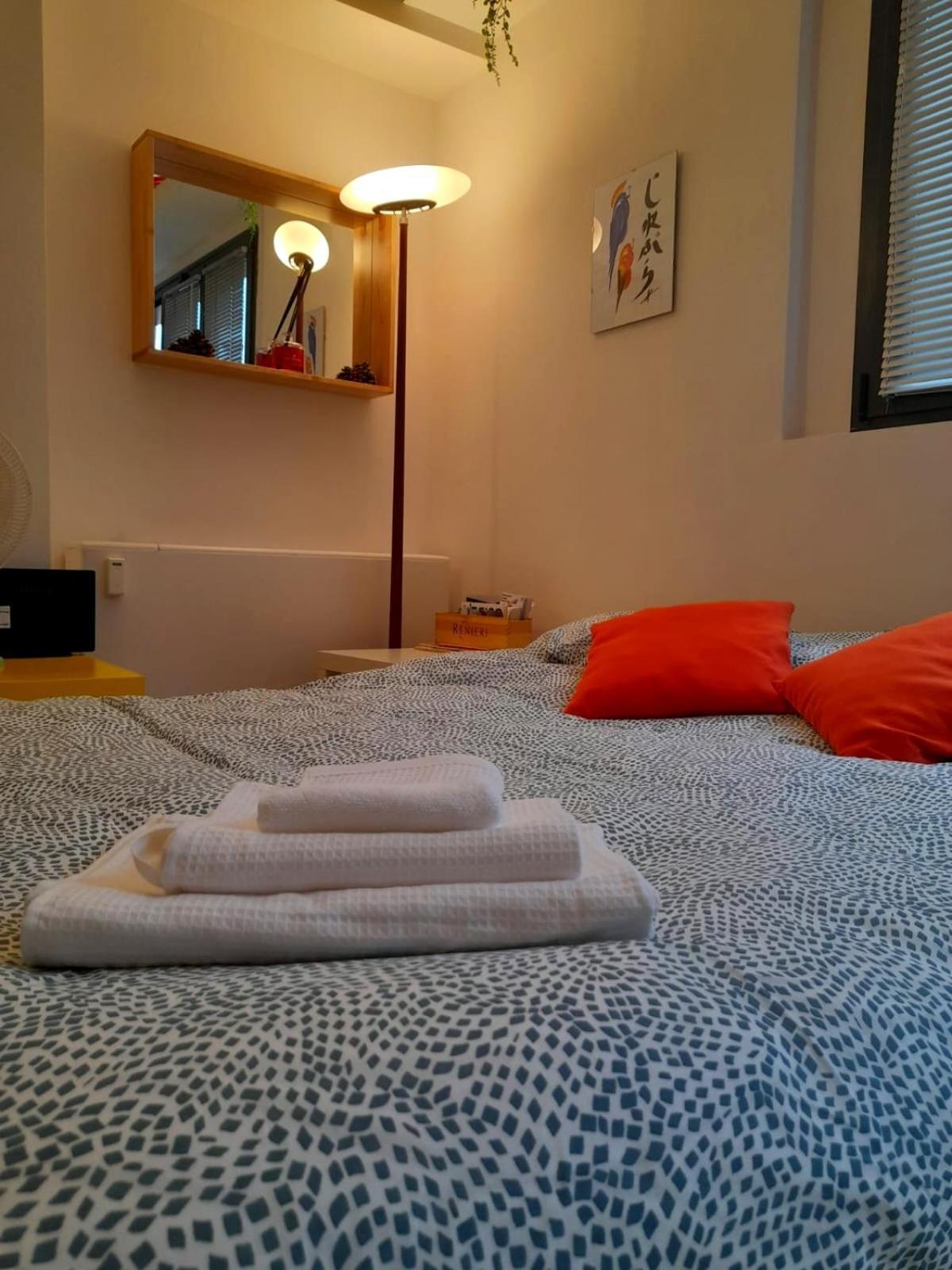 Gemme Fiorentine Apartments In Front Of The Train Station 5 Minutes From The Centre Free Parking Флоренція Екстер'єр фото